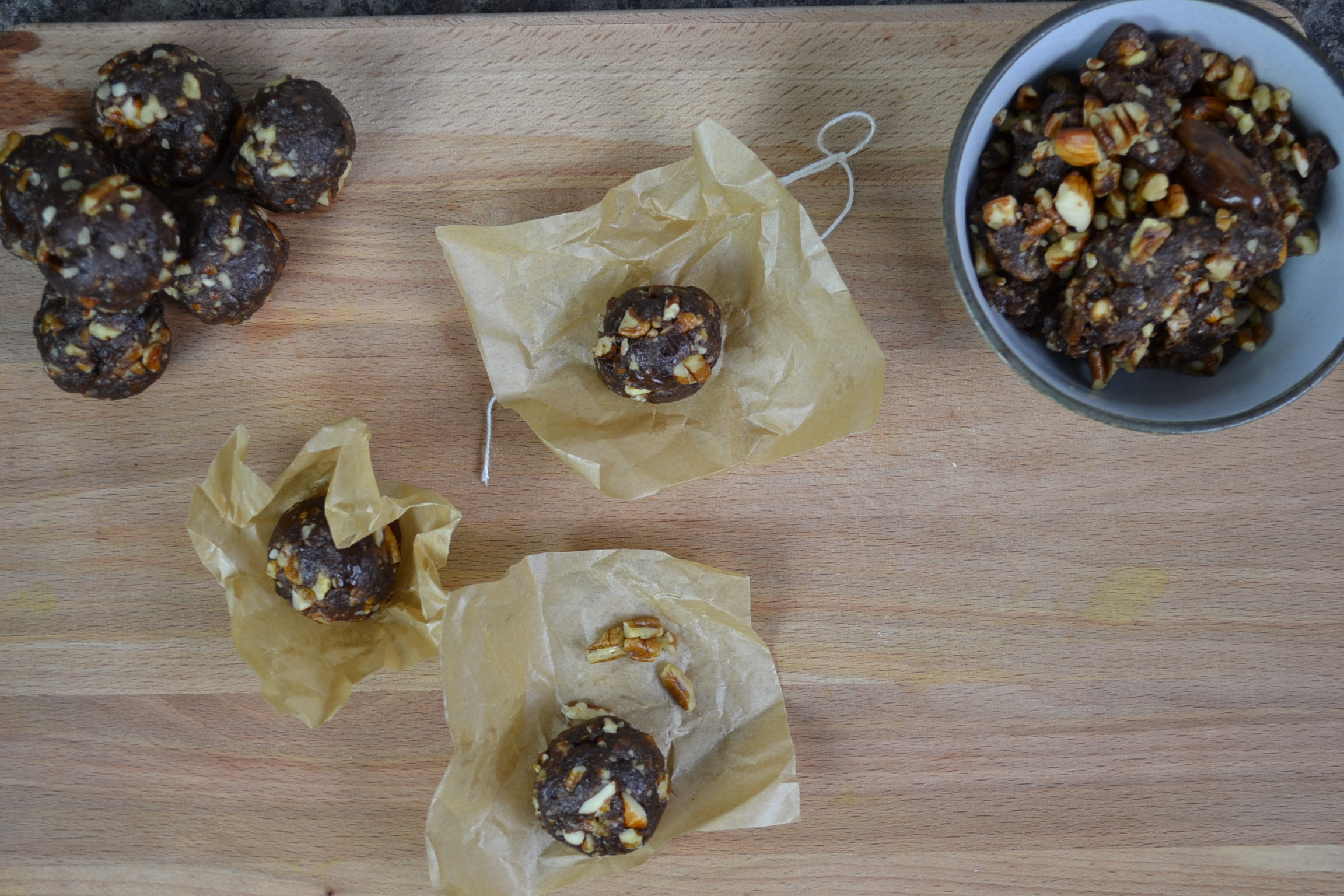 Date and Nut Energy Balls Recipe