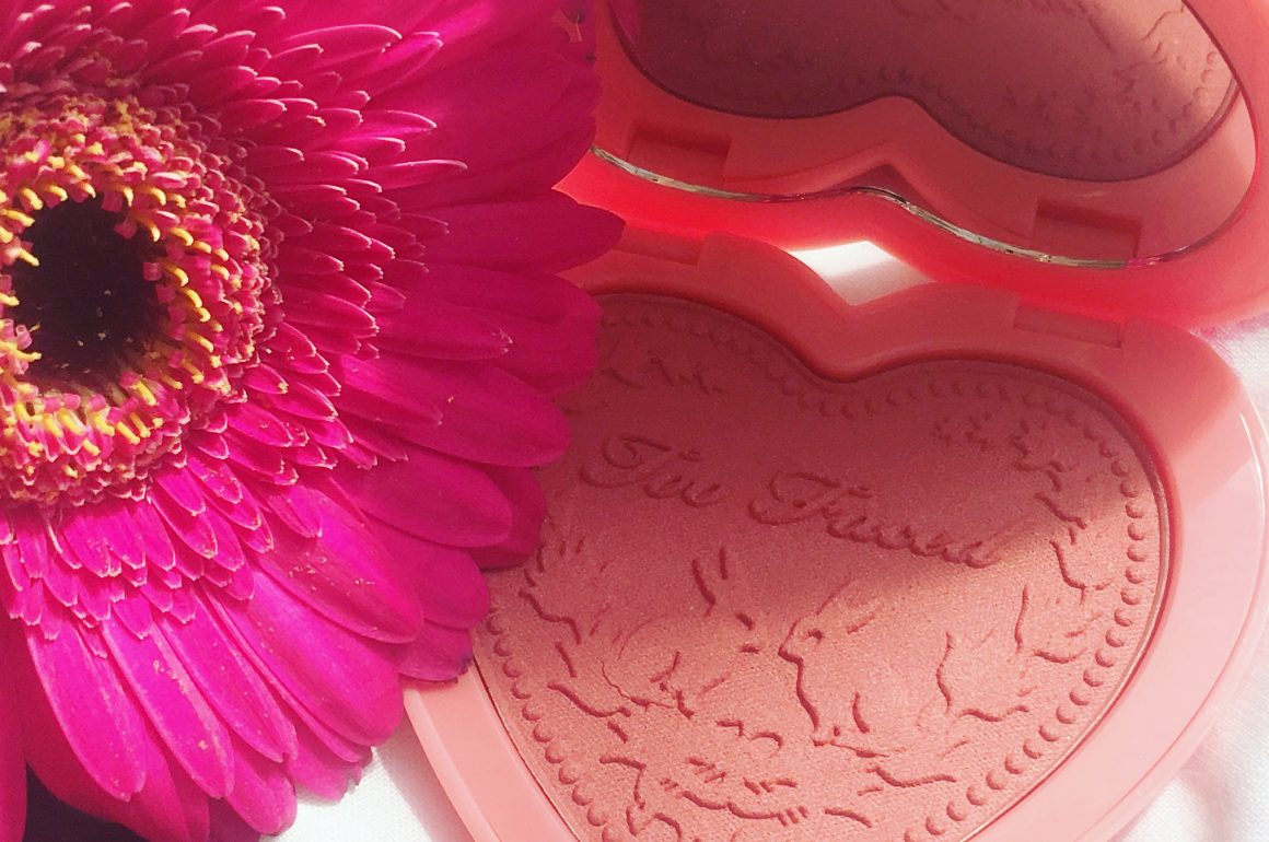 Too Faced Love Flush - Love Hangover