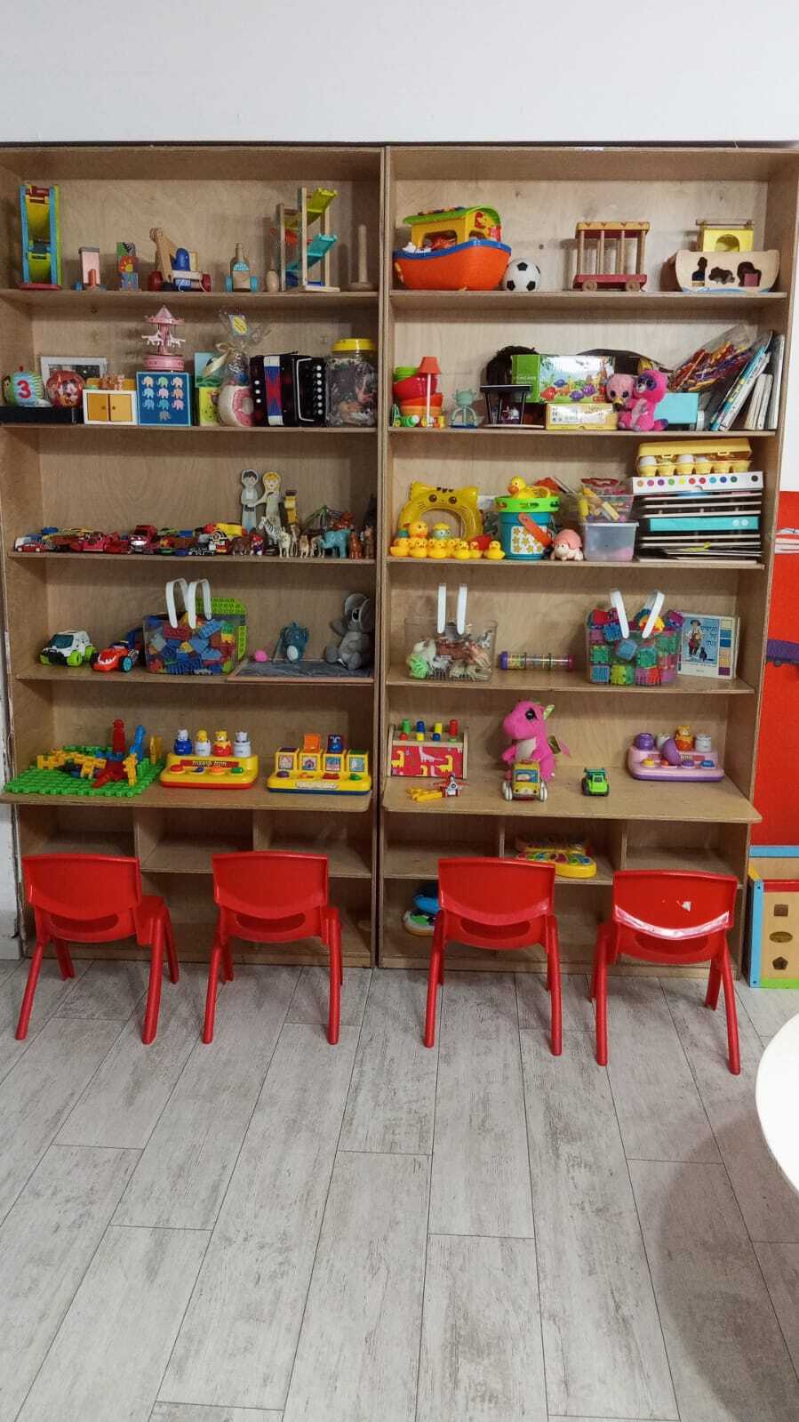 חלום של גן, לוי אשכול 63, תל אביב יפו