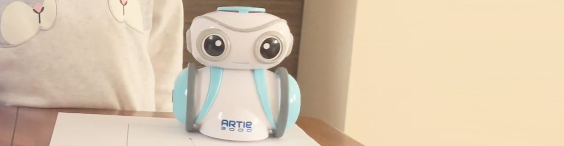 Artie 3000 Drawing and Coding Robot