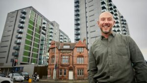The history of Salford’s iconic Black Friar pub and why it was forced to close 15 years ago