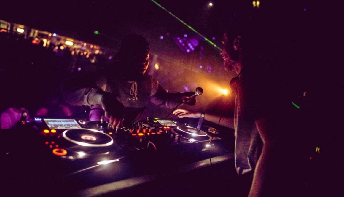 Snaps : Nightlife
