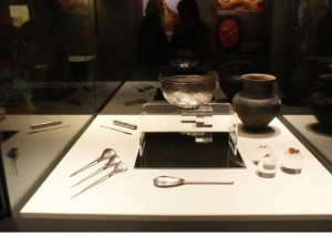 The Everbeek Roman Silver Hoard on display at the Provincial Archaeological Museum at Velzeke (image from nieuwsblad.be). Everbeek