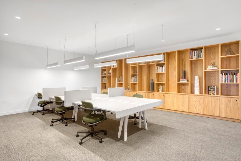 Ground Floor, London, Office To Let - Demo 8.jpeg