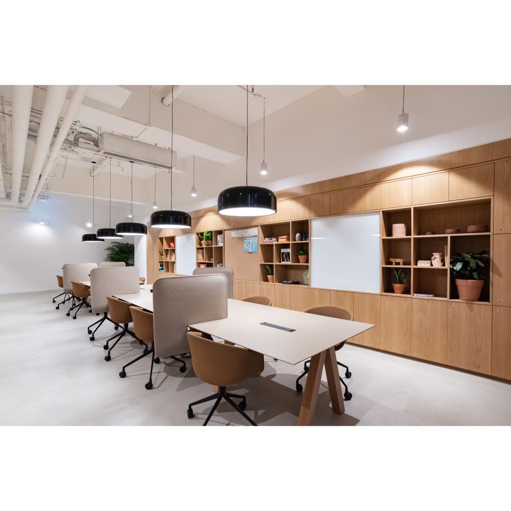 Ground Floor, London, Office To Let - Demo 6.jpeg