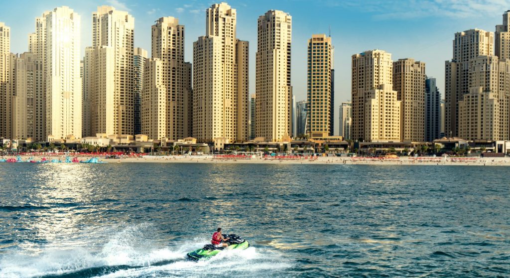 The best Jet Skiing in Dubai Aguadoo