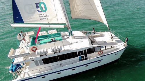 Dubai Boat Hire on a 64ft Catamaran