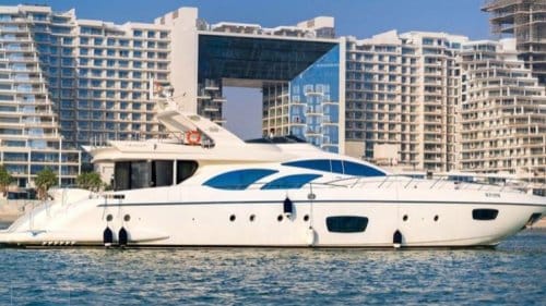 Dubai Yacht Charter aboard a 101ft Gulf