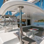 alquiler-catamaran-lagoon-400-bañera