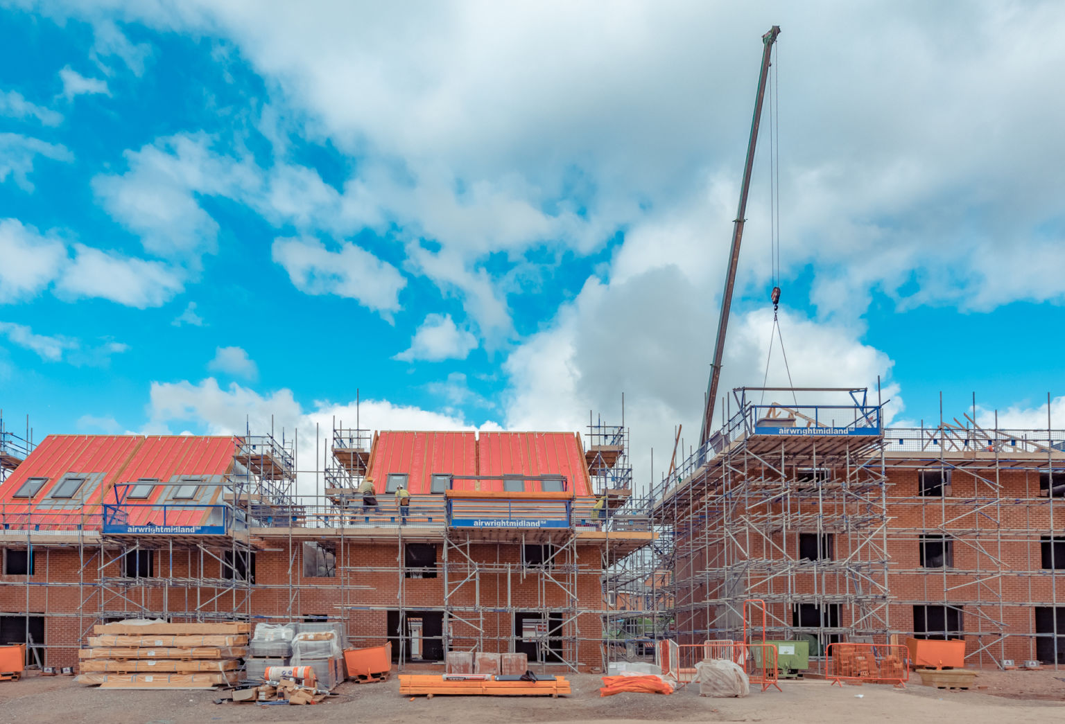 TAYLOR WIMPEY (10) Airwright