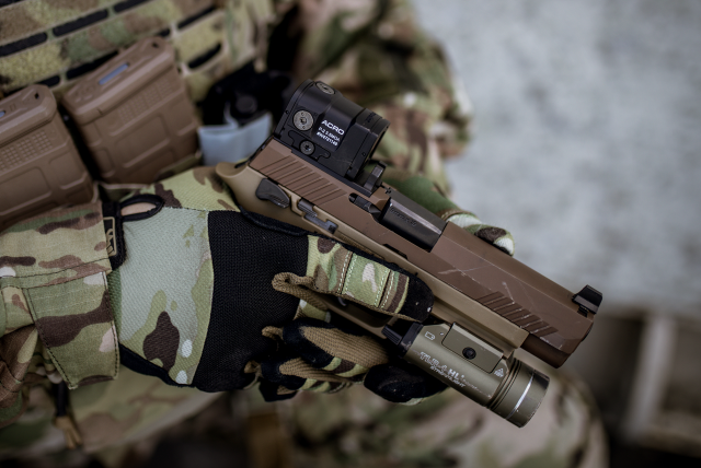 ACRO P-2 Red Dot Reflex Sight