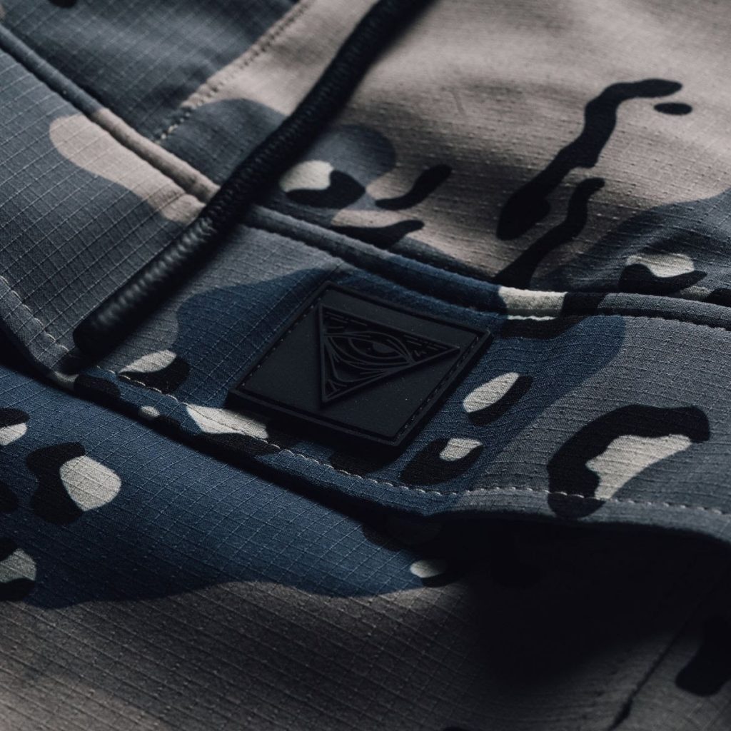 QILO x Whitephosphor Blueberry Choco