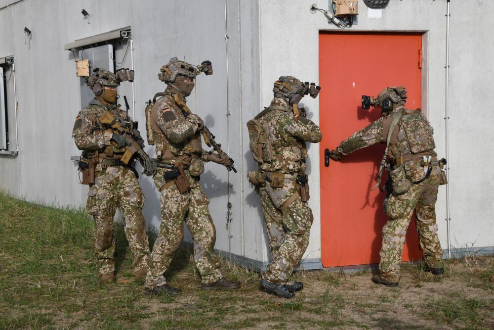 ksks ksks　s Germany's Kommando Spezialkrafte (KSK) | SOFREP