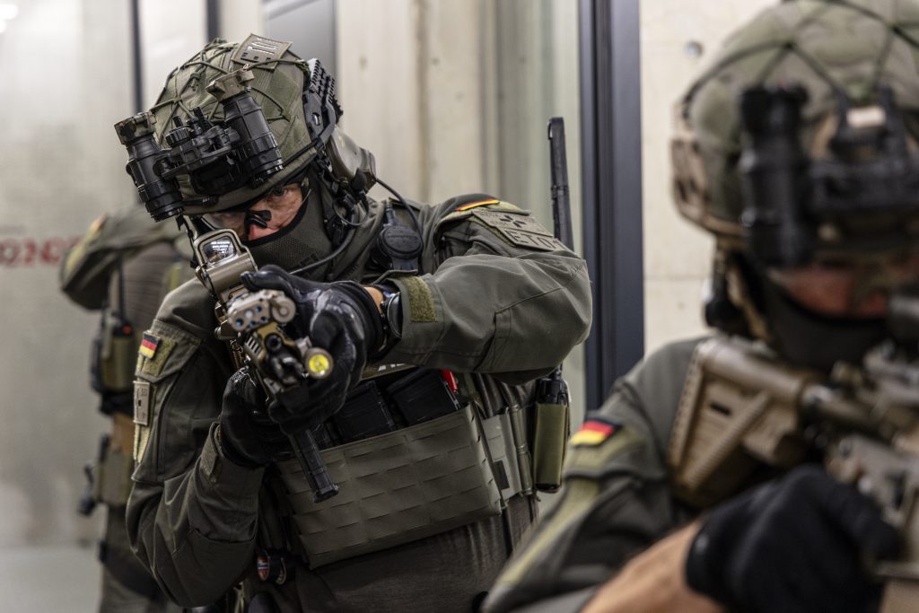 KinetiXx Tactical Gloves