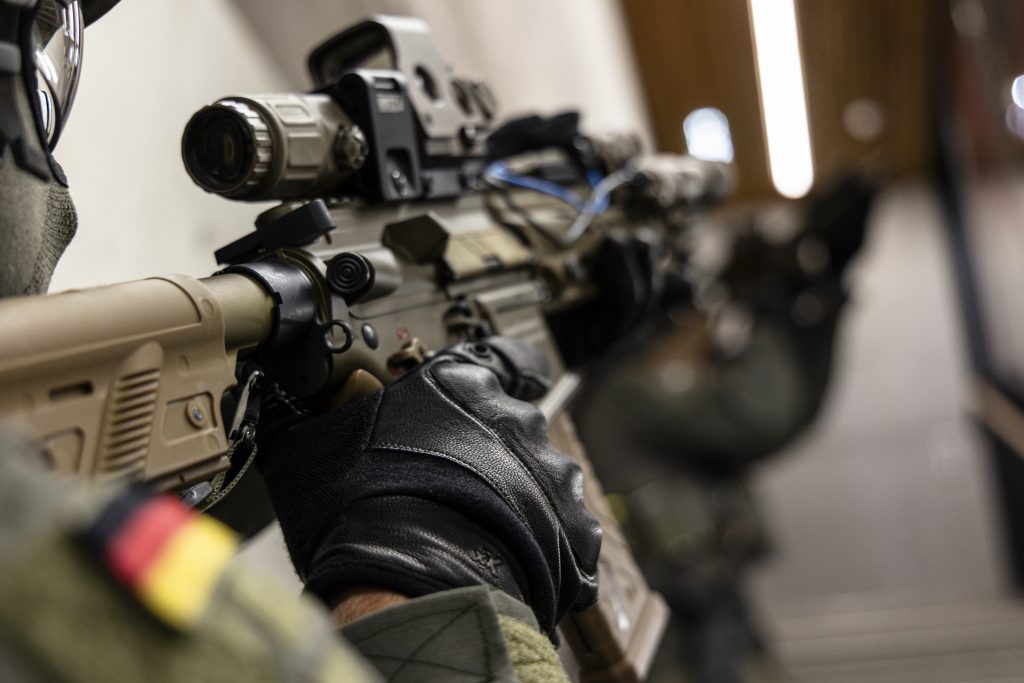 KinetiXx Tactical Gloves