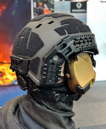 T100C training helmet