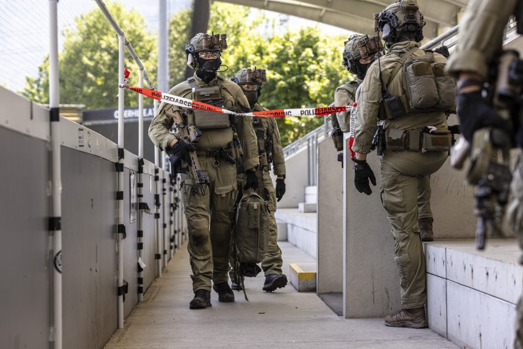 Lightweight. Protective. Mission-focused. The X-MissionPro