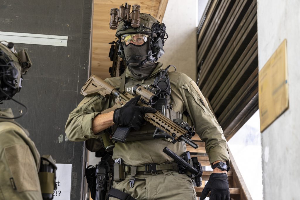 Lightweight. Protective. Mission-focused. The X-MissionPro