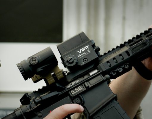 INTRODUCING THE WILCOX VIPR ntroducing the WILCOX VIPRโข: the ultimate direct-view optical sight, delivering unprecedented flexibility and precision.
