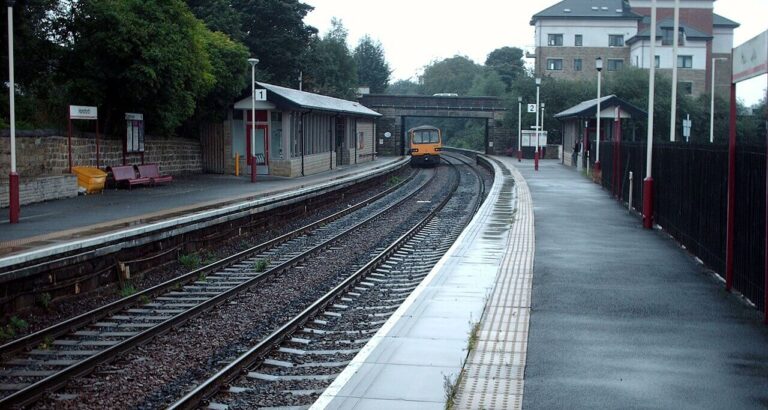 horsforth railway station