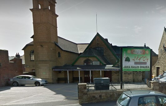 jamia mosque ghausia