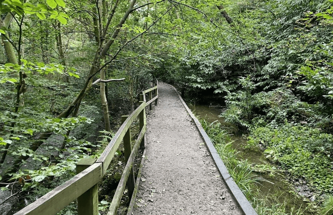 meanwood valley trail