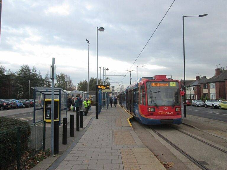 middlewood tram stop