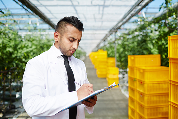The Regulatory Pathway to Licensure of Follow-on Biologics (Biosimilars) in the USA (SUB14)