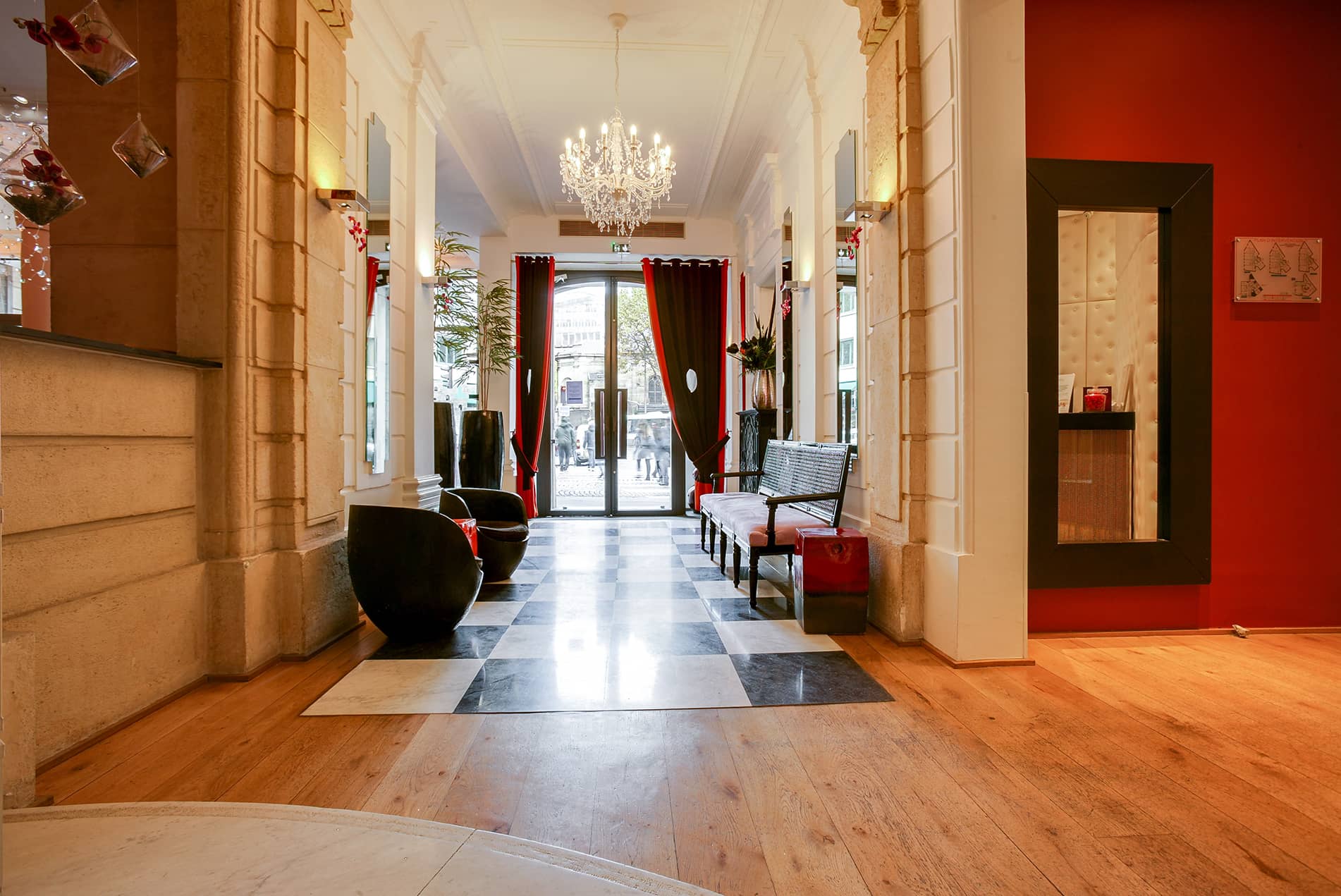 Etoile St Honore Salon Md Picture Of Hotel Etoile Saint