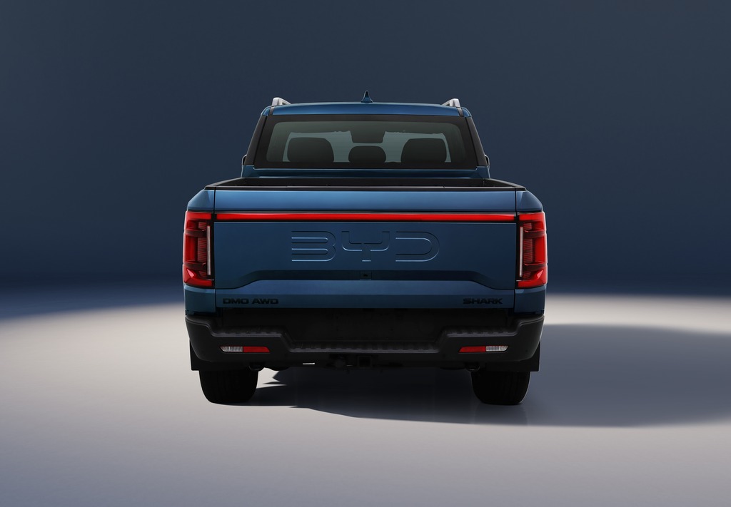 New BYD SHARK brings ground-breaking Super Hybrid power to pickups