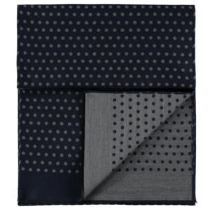wool-scarf-spotted-blue-grey-detail wool-scarf-spotted-blue-grey-detail