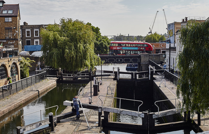 0413277fa461275bb4933f7d59119d4c7ec1a66a_camden-lock-camden-market_cm_jo_detail