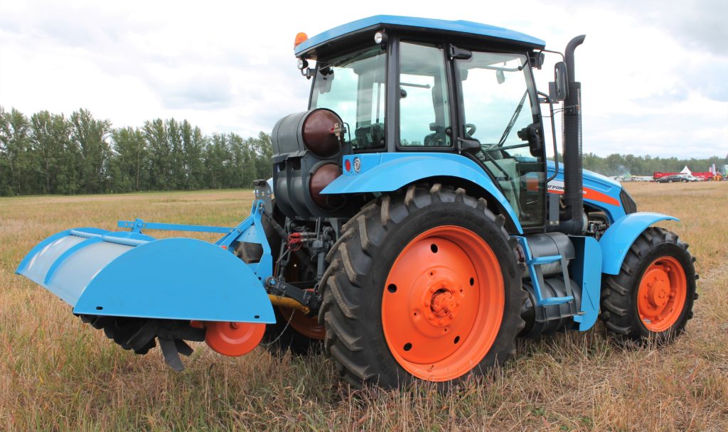 Video Check out this farmersized, gaspowered tractor Agriland.co.uk