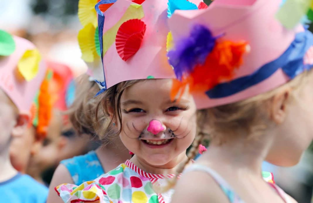 easter-crafts-to-keep-the-kids-entertained-bonnet