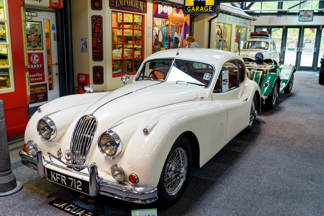 Jaguar XK140