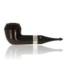 A straight bulldog in a dark brown stain and p-lip mouthpiece