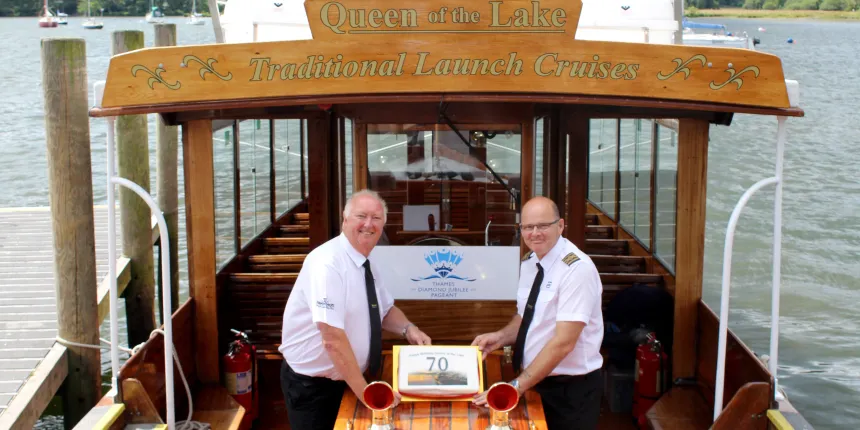 Queen of the lake pr 01