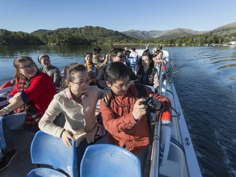 Chinese-group-with-Windermere-Lake-Cruises