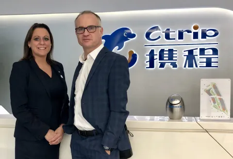 Office-visits-Shanghai