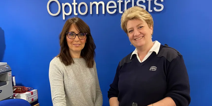 Windermere Lake Cruises handing over glasses