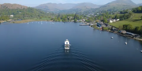 The MV Swift coming in to Waterhead