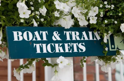 The boats & train share the same platform (1 min walk)