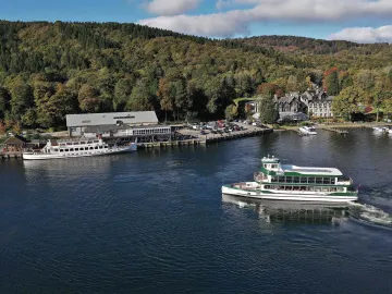 Pier images that appear on search results lakeside 01