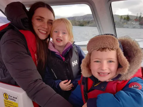 Hire a self-drive boat on Windermere