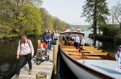 Customers disembarking at Wray Castle Pier