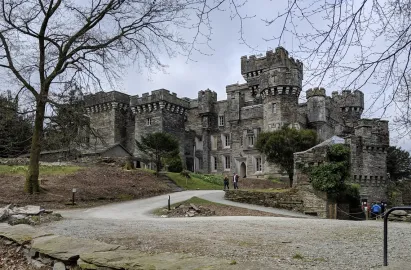 Wray Castle (Green Cruise or Walkers Ticket)