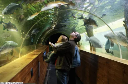 Lakes Aquarium (Yellow Cruise to Lakeside Pier)