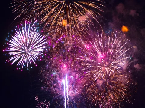 Annual FIREWORKS EXTRAVAGANZA @ Windermere Rugby club