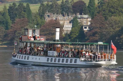 Passing Langdale Chase on the Red Cruise