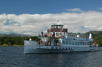 Teal has 3 decks & can carry 533 passengers